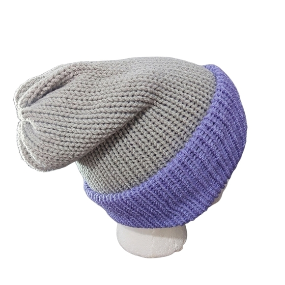 Handcrafted Reversible Knit Hat in Grey & Periwinkle - Picture 10 of 11